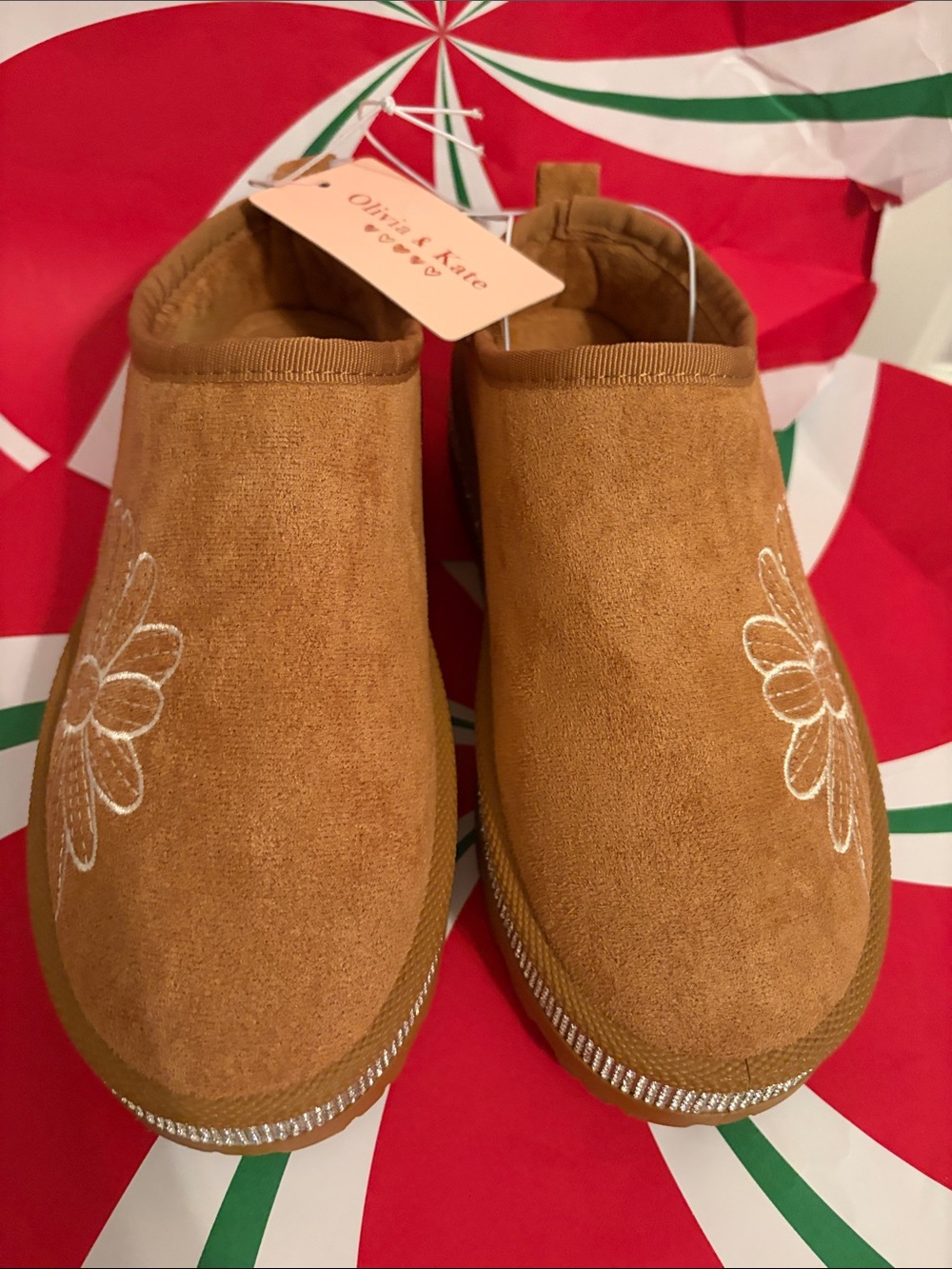 Olivia & Kate Kids' Tan Suede Slip-On Slippers with Daisy Stitch